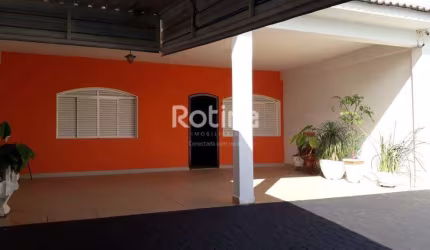 Casa à venda, 3 quartos, Brasil - Uberlândia/MG - Rotina Imobiliária