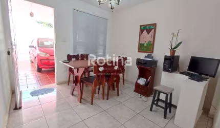Casa à venda, 3 quartos, Daniel Fonseca - Uberlândia/MG - Rotina Imobiliária