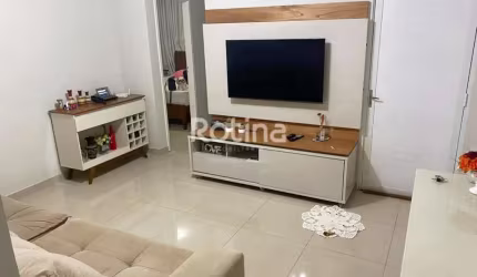 Casa Condomínio Fechado à venda, 2 quartos, Cond. Terra Nova III - Uberlândia/MG - Rotina Imobiliária