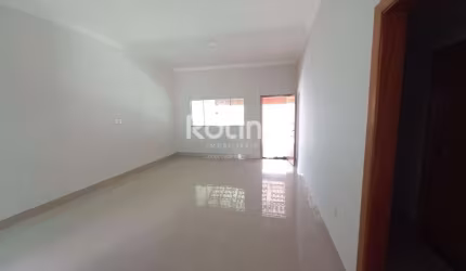 Casa à venda, 3 quartos, Santa Rosa - Uberlândia/MG - Rotina Imobiliária