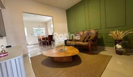 Casa à venda, 4 quartos, Fundinho - Uberlândia/MG - Rotina Imobiliária