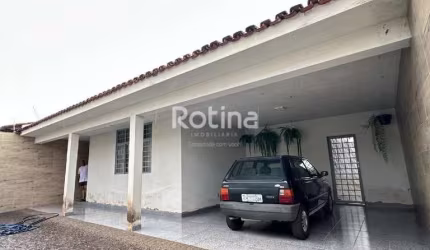Casa à venda, 3 quartos, Santa Mônica - Uberlândia/MG - Rotina Imobiliária