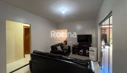 Casa à venda, 6 quartos, Tibery - Uberlândia/MG - Rotina Imobiliária