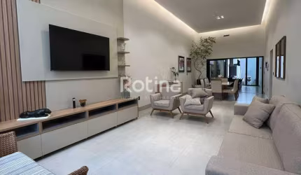 Casa à venda, 3 quartos, Aclimação - Uberlândia/MG - Rotina Imobiliária