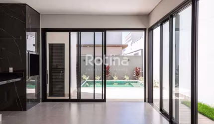 Casa Condomínio Fechado à venda, 3 quartos, Residencial Reserva dos Ipês - Uberlândia/MG - Rotina Imobiliária