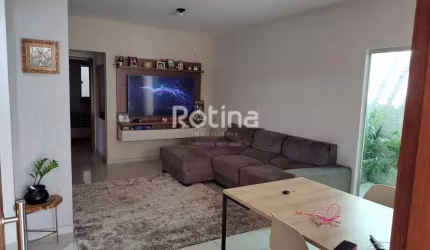 Casa à venda, 3 quartos, Jardim Botânico - Uberlândia/MG - Rotina Imobiliária