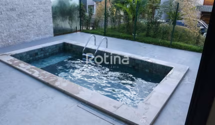 Casa Condomínio Fechado à venda, 3 quartos, Cond. Jardins Barcelona - Uberlândia/MG - Rotina Imobiliária