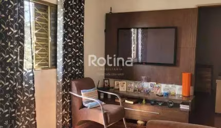 Casa à venda, 3 quartos, Tibery - Uberlândia/MG - Rotina Imobiliária