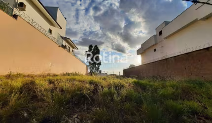 Terreno à venda, Jardim Inconfidência - Uberlândia/MG - Rotina Imobiliária