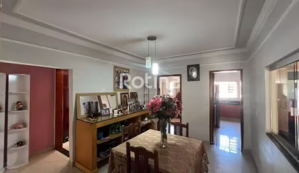 Casa à venda, 3 quartos, Tubalina - Uberlândia/MG - Rotina Imobiliária