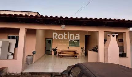 Casa à venda, 2 quartos, Maria Rezende - Uberlândia/MG - Rotina Imobiliária