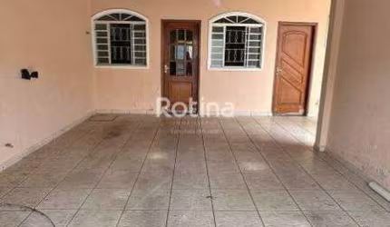 Casa à venda, 2 quartos, Jardim Patrícia - Uberlândia/MG - Rotina Imobiliária