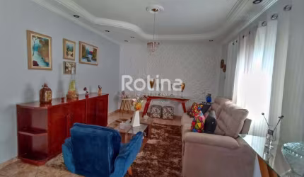 Casa à venda, 3 quartos, Jardim Patrícia - Uberlândia/MG - Rotina Imobiliária