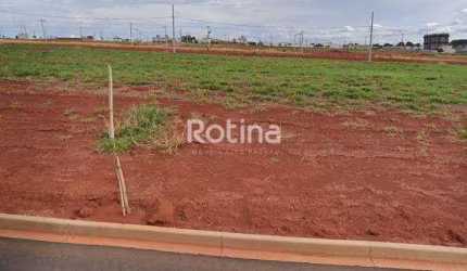 TERRENO RESIDENCIAL LOTEAMENTO PORTAL DO VALE