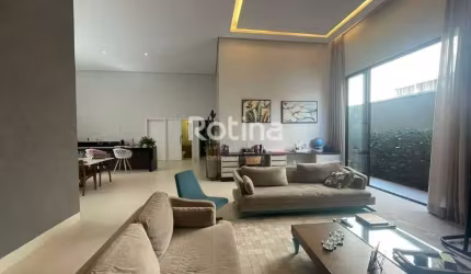 Casa Condomínio Fechado à venda, 1 quarto, Cond. Golden Village - Uberlândia/MG - Rotina Imobiliária