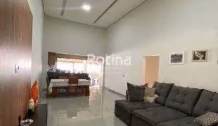 Casa à venda, 4 quartos, Nossa Senhora das Graças - Uberlândia/MG - Rotina Imobiliária