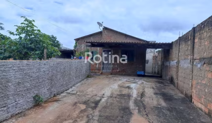 Casa à venda, 3 quartos, Jardim Ipanema - Uberlândia/MG - Rotina Imobiliária