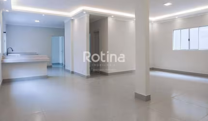 Casa à venda, 3 quartos, Santa Mônica - Uberlândia/MG - Rotina Imobiliária