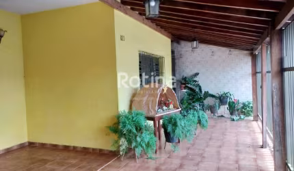 Casa à venda, 5 quartos, Brasil - Uberlândia/MG - Rotina Imobiliária