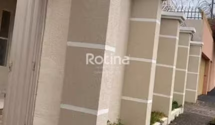 Casa à venda, 3 quartos, Santa Mônica - Uberlândia/MG - Rotina Imobiliária