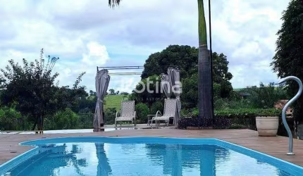 Chacara à venda, 3 quartos, Mansões Aeroporto - Uberlândia/MG - Rotina Imobiliária