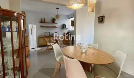 Apartamento à venda, 3 quartos, B. Fundinho - Uberlândia/MG - Rotina Imobiliária