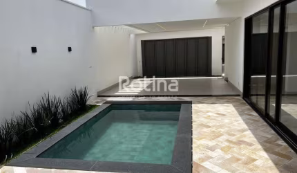 Casa à venda, 3 quartos, Novo Mundo - Uberlândia/MG - Rotina Imobiliária