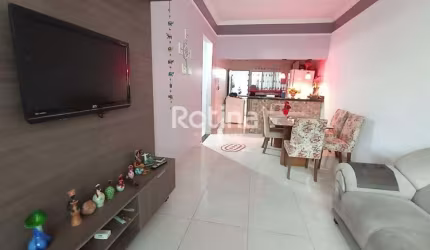 Casa à venda, 3 quartos, Portal do Vale - Uberlândia/MG - Rotina Imobiliária