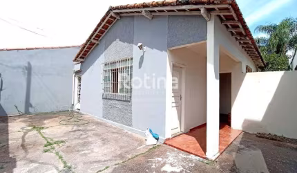 Casa à venda, 3 quartos, Presidente Roosevelt - Uberlândia/MG - Rotina Imobiliária