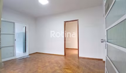 Casa à venda, 3 quartos, Nossa Senhora Aparecida - Uberlândia/MG - Rotina Imobiliária
