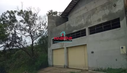 Linda casa de 360m² estilo contemporâneo.  Juatuba MG