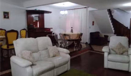 Sobrado com 5 quartos à venda em Vila Rosália - SP