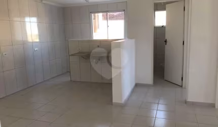 Apartamento com 2 quartos à venda em Vila Nova Bonsucesso - SP