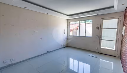 Condomínio com 2 quartos à venda em Vila Mazzei - SP