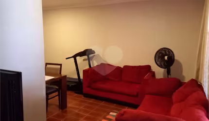 Casa com 2 quartos à venda em Jardim Santa Mena - SP