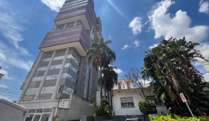 Salas comercias novas  na Av. Portugal em Santo André