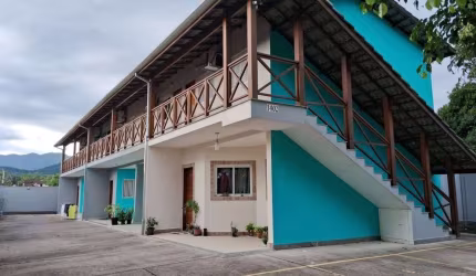 Casa em Condomínio no Jardim Gaivotas