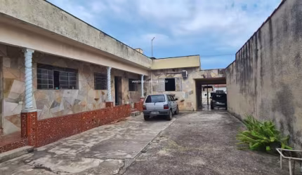 Imóvel em excelente localização comercial na Vila Arens II, próximo a Rua Pitangueiras, Faculdade de Medicina e Av. Odil Campos Saes