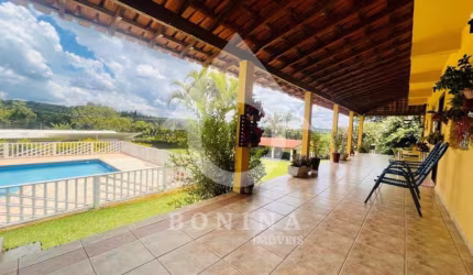 Chácara com 3.490m² no Bairro Medeiros- Com Salão de Festas e Piscina- Venda e Permuta
