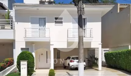 Lindíssima casa para venda no Village das Flores no Jardim Samambaia em Jundiaí!