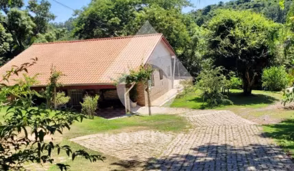 Oportunidade Única: Chácara com 5 Mil m² para Uso Residencial ou Comercial em Jundiaí!