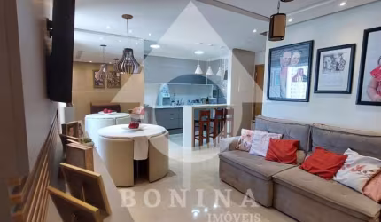 Apartamento no Myriad 77 m2 totalmente reformado - Engordadouro.