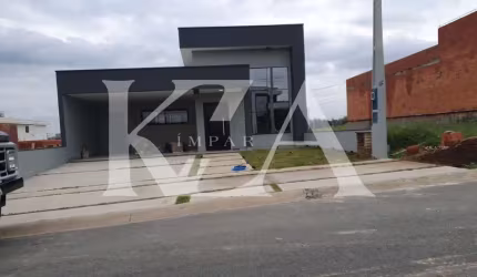 Casa em Condomínio/ Indaiatuba-SP/   3 Quartos, 1 Suíte, 2 Salas, 2 Vagas, 186,00 m². Venha Conferir!