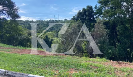 Residencial dos Lagos- Lote com 977m²- Declive com projeto aprovado- Analisa permuta por lote ou carro.
