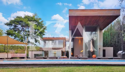 Exclusividade e Elegância em Cada Detalhe: Sua Nova Residência na Fazenda da Grama
