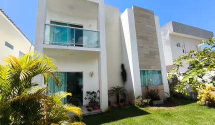 Casa ampla dupelx com 408m de Terreno em Lauro de Freitas