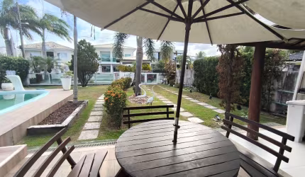 Casa duplex com piscina no Vila de Jacuípe com acesso ao rio