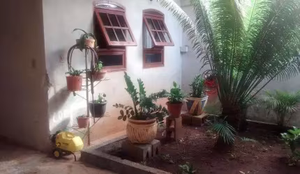 Casa para Venda em Limeira, Jardim Residencial Santina Paroli Peccinino, 3 dormitórios, 1 suíte, 1 banheiro