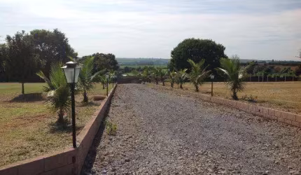 Chácara para Venda em Limeira, Zona Rural, 2 dormitórios, 2 banheiros, 10 vagas