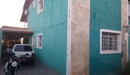 Casa para Venda em Limeira, Parque Hippolyto, 5 dormitórios, 1 suíte, 2 banheiros, 4 vagas
